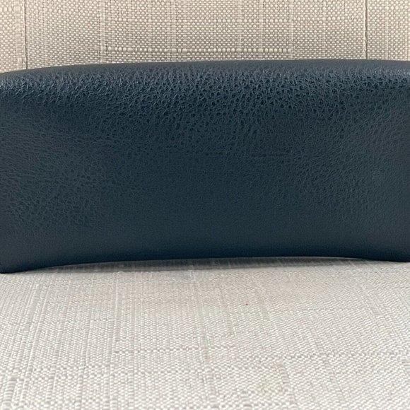 Ray-Ban Case for Glasses Sunglasses Black Semi Hard Case only - Picture 2 of 9